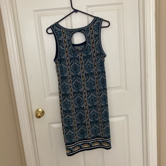 Max Studio Teal and Gold and Blue Sleeveless Dress - Picture 2 of 5